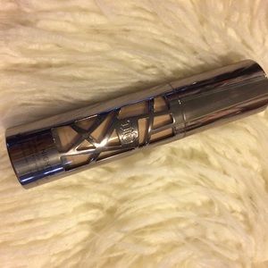 Urban Decay All Nighter Foundation Shade 1.0